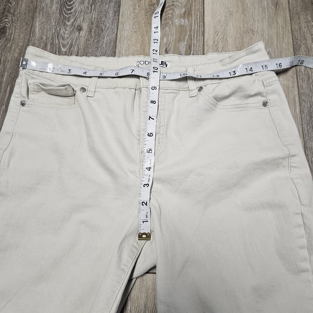 Code Bleu Chelsea Cropped Jeans White Cream Stretch Denim Women's 8 Casual - Picture 3 of 6